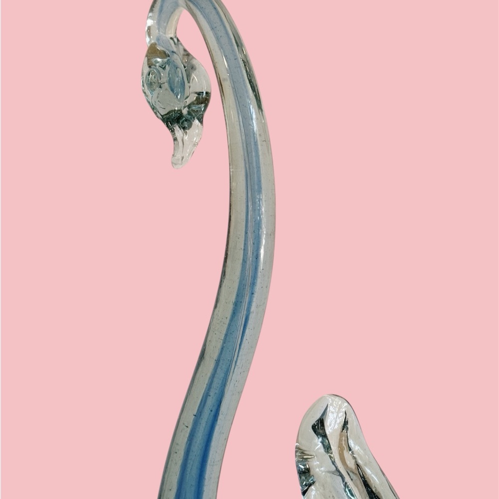 Murano style hand blown blue swan vase - Picture 5 of 7